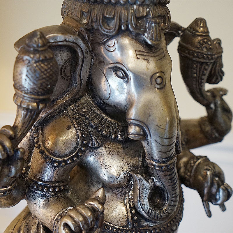 ゾウの神様 ガネーシャ 置物 インド製 富と学問 障害除去 オブジェ 希少品 輸入雑貨 おしゃれ 雑貨 小物