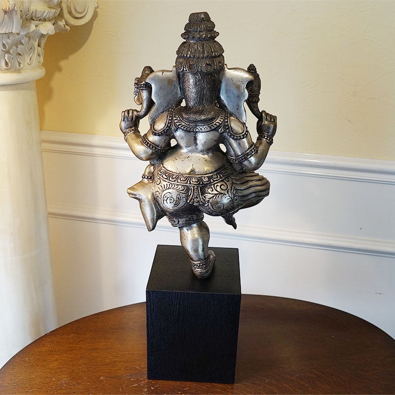 ゾウの神様 ガネーシャ 置物 インド製 富と学問 障害除去 オブジェ 希少品 輸入雑貨 おしゃれ 雑貨 小物