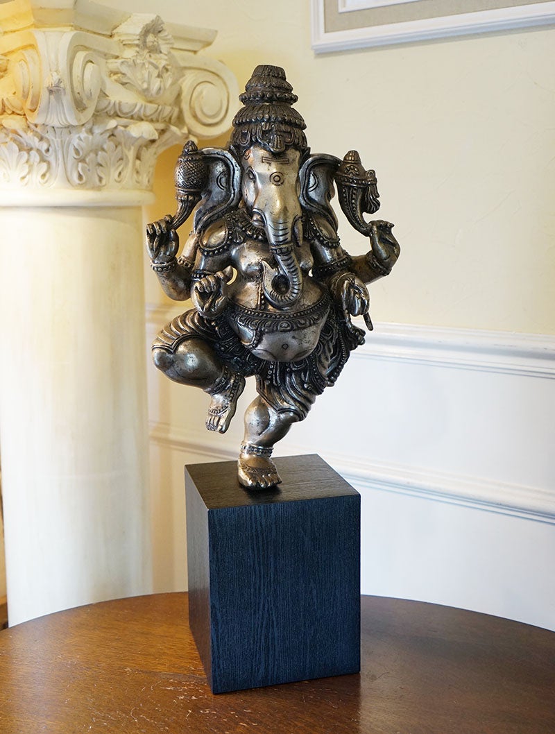 ゾウの神様 ガネーシャ 置物 インド製 富と学問 障害除去 オブジェ 希少品 輸入雑貨 おしゃれ 雑貨 小物