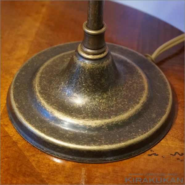 フランス製 アンティークスタイル テーブルランプ Tief社 アール