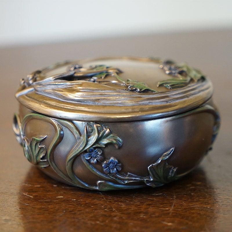 インテリア雑貨 小物入れ ジュエリーボックス アールヌーボー 置物 オブジェ 小物入れ 手彩色 ハンドペイント