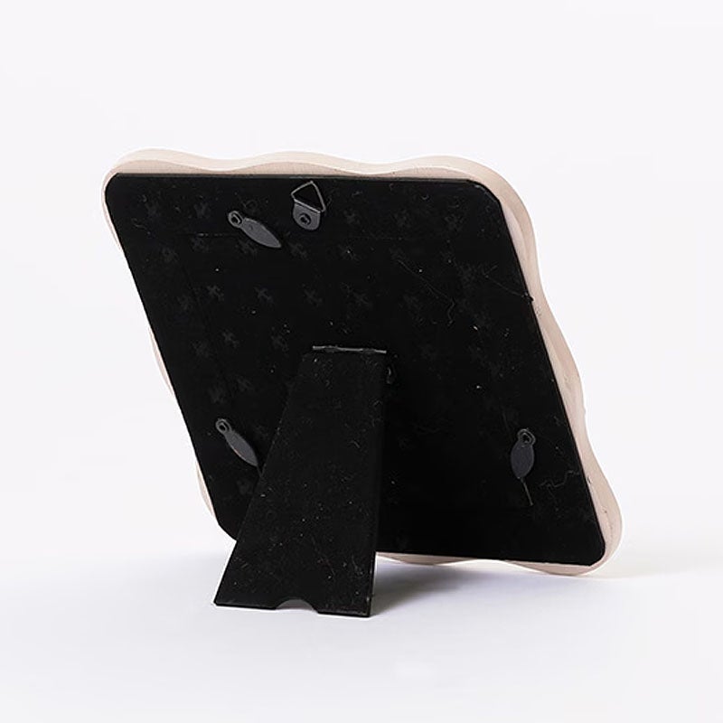 フォトフレーム 写真立て フラワー ウェーブスクエア フォトフレーム Sサイズ ピンク 壁掛け可 メール便使用