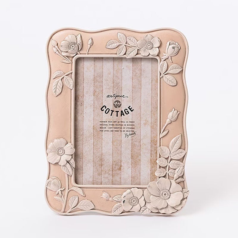 フォトフレーム 写真立て フラワー ウェーブスクエア フォトフレーム Lサイズ ピンク 壁掛け可 メール便使用