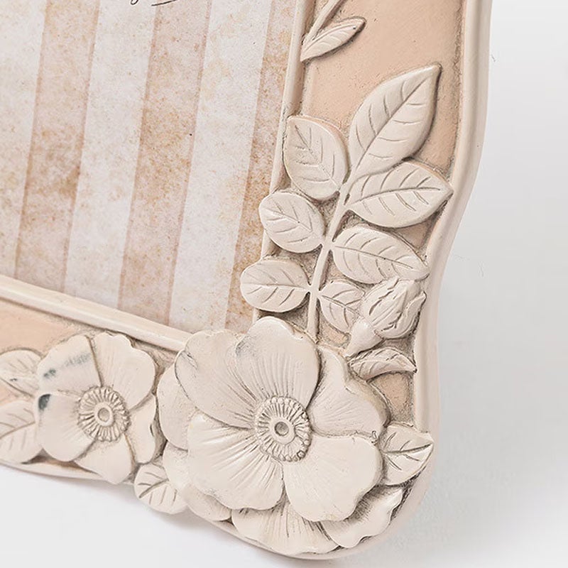 フォトフレーム 写真立て フラワー ウェーブスクエア フォトフレーム Lサイズ ピンク 壁掛け可 メール便使用