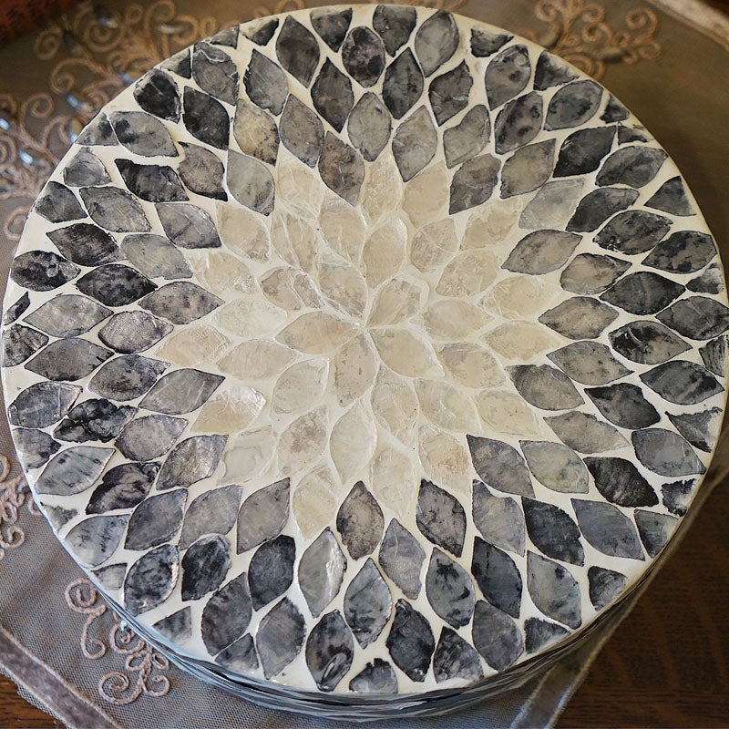 小物入れ ふた付き 丸型 貝張り シェル オブジェ 置物 アンティーク 雑貨 オブジェ 輸入雑貨 インテリア 雑貨