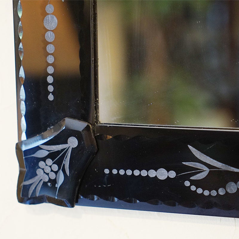 鏡 壁掛け アンティーク ベネチアンスタイルミラー ブラック ヒビ割れあり エッチングミラー ウォールミラー